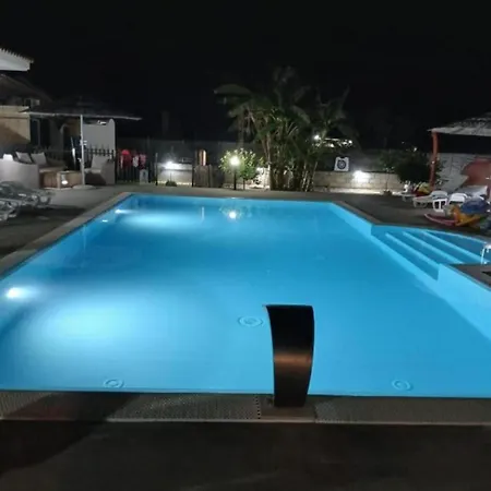 Villa Luana Con Piscina Noto