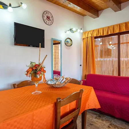 Villa Luana Con Piscina Noto