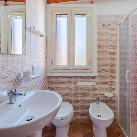 Villa Luana Con Piscina Noto