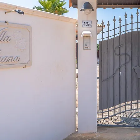 Villa Luana Con Piscina *